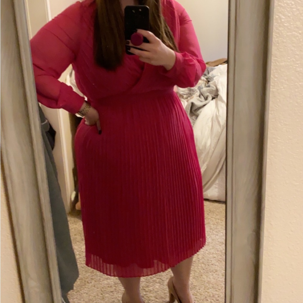 Pink Dress - Picture 3 of 3
